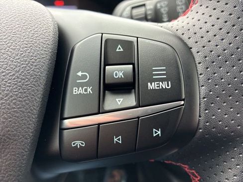 Used 2024 Ford Escape ST-Line w/ Tech Pack #1 image 32