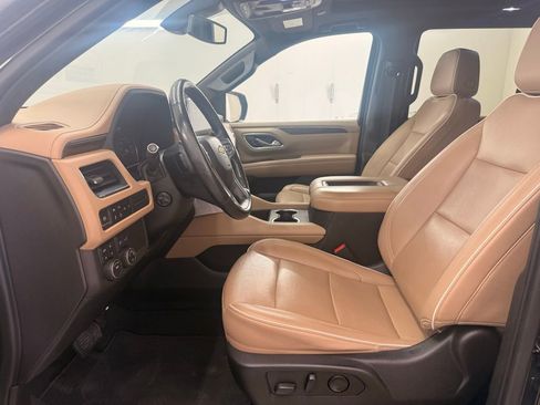 Used 2021 Chevrolet Tahoe Premier AWD/4WD image 5