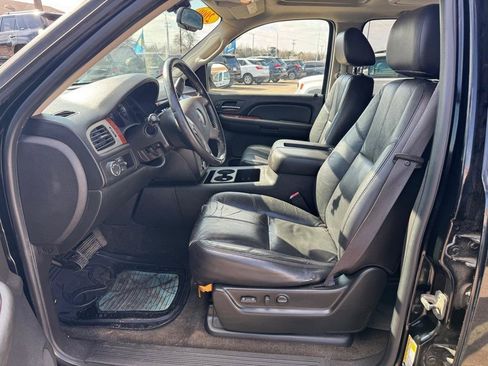 Used 2009 GMC Yukon XL SLT image 10