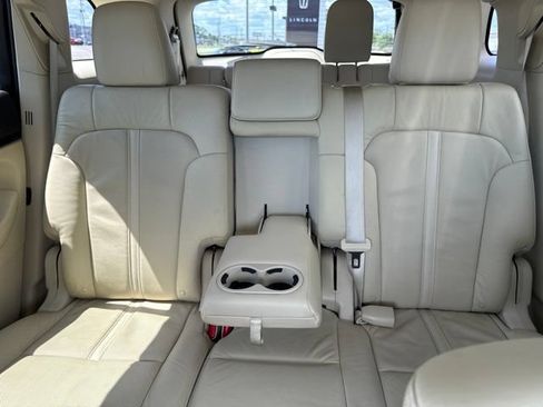 Used 2016 Lincoln MKT AWD w/ Equipment Group 201A image 19