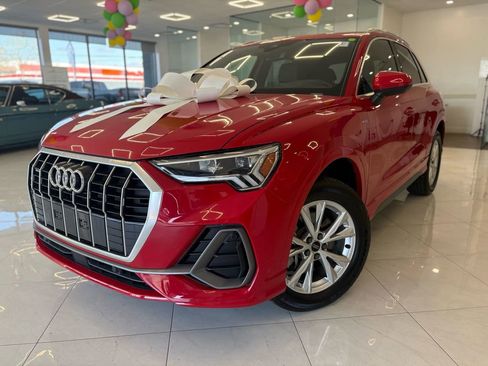 Used 2025 Audi Q3 2.0T Premium image 1