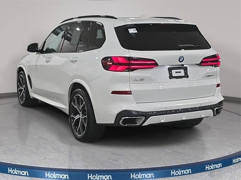 Certified 2026 BMW X5 xDrive50e w/ M Sport Package image 7