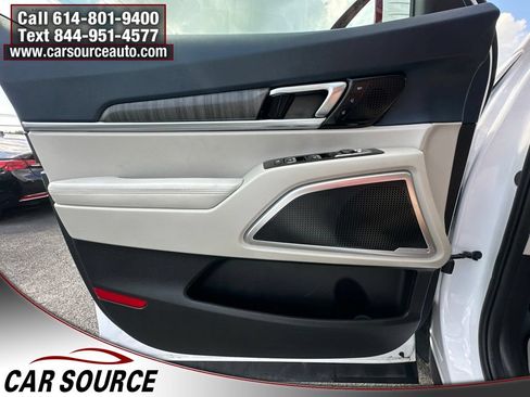 Used 2024 Kia Telluride SX Prestige AWD/4WD image 20