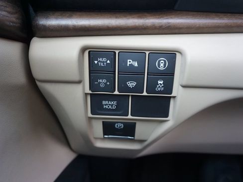 Used 2024 Acura RDX SH-AWD w/ Advance Package image 5
