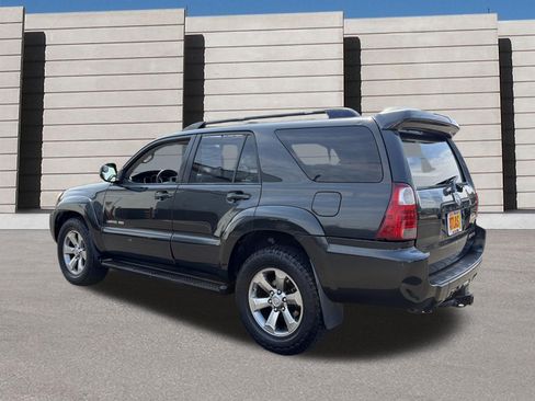Used 2006 Toyota 4Runner Limited AWD/4WD image 3