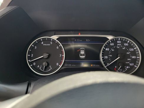 Used 2024 Nissan Sentra SV FWD image 26
