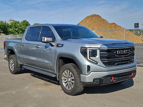 Used 2023 GMC Sierra 1500 AT4 w/ AT4 Premium Package AWD/4WD image 1