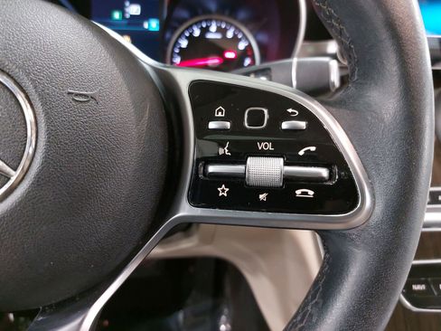 Used 2019 Mercedes-Benz C 300 Sedan image 19