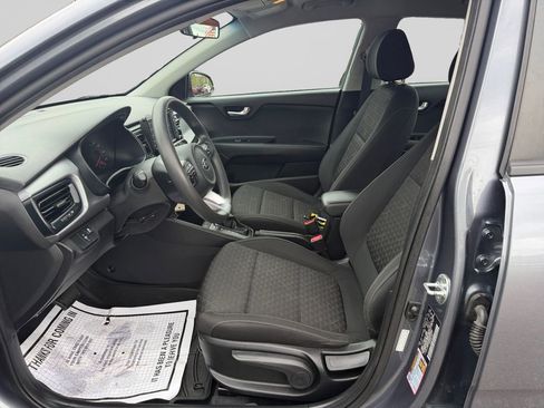 Used 2019 Kia Rio S FWD image 10