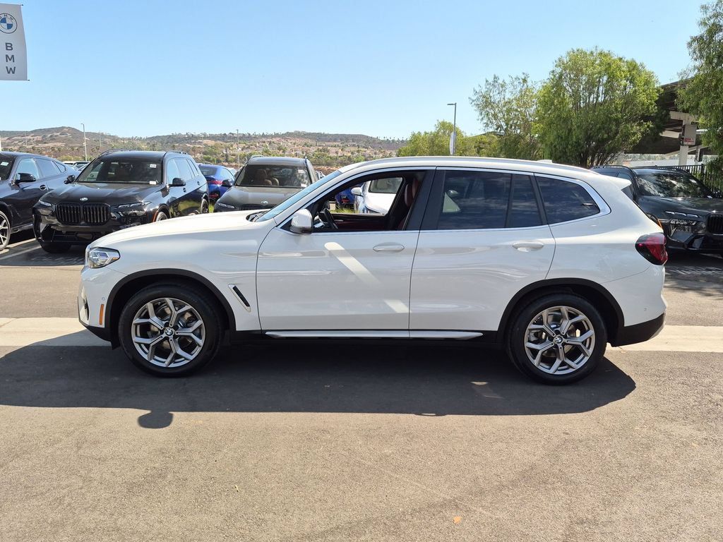 Certified 2024 BMW X3 xDrive30i w/ Convenience Package AWD/4WD image 5
