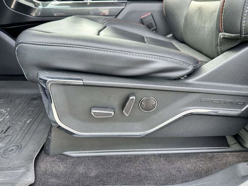 Used 2022 Ford F150 Lariat w/ Equipment Group 502A High image 11