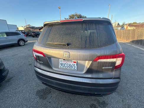 Used 2022 Honda Pilot Special Edition image 4
