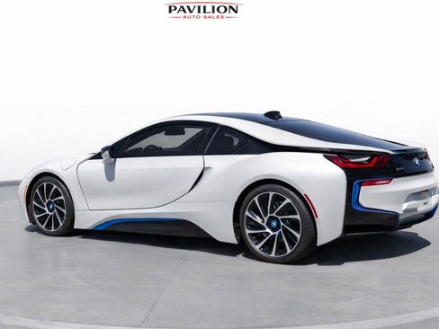 Used 2014 BMW i8 image 4