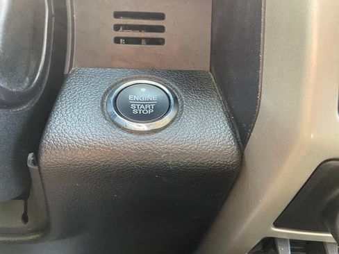 Used 2019 Ford F150 Lariat w/ Trailer Tow Package AWD/4WD image 26