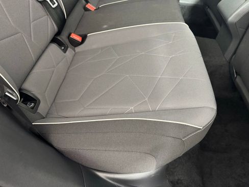 Used 2025 Volkswagen Jetta Sport image 32