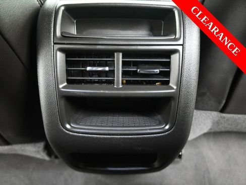 Used 2025 Cadillac XT5 Premium Luxury image 31