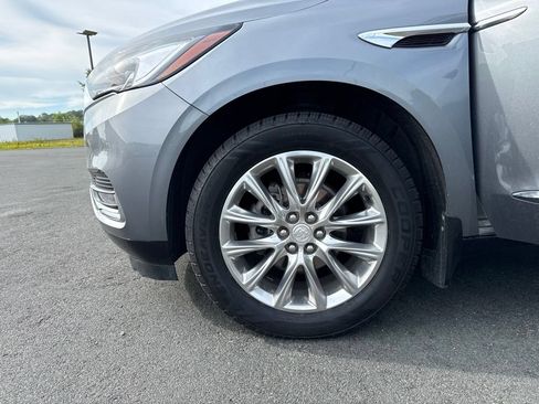 Used 2021 Buick Enclave Premium w/ Sun and Sites Package AWD/4WD image 25
