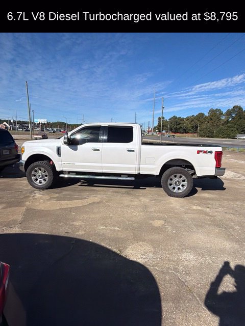 Used 2017 Ford F250 Lariat w/ Lariat Ultimate Package AWD/4WD image 3