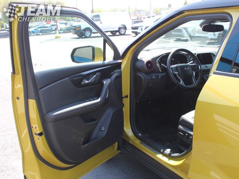 Used 2022 Chevrolet Blazer RS FWD image 10