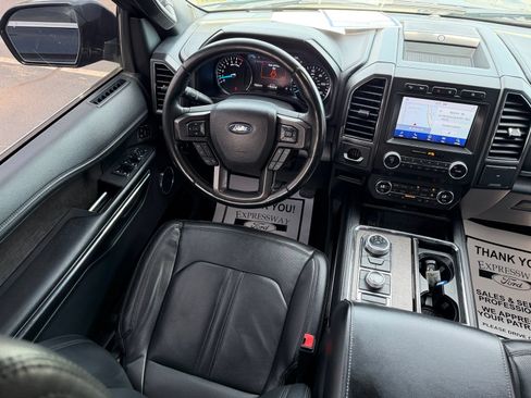 Used 2021 Ford Expedition Limited AWD/4WD image 16