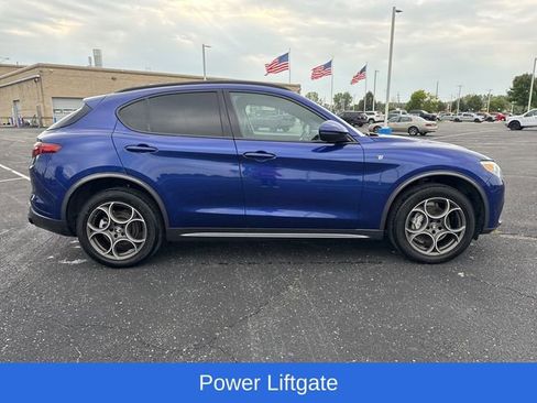 Used 2022 Alfa Romeo Stelvio Ti image 7