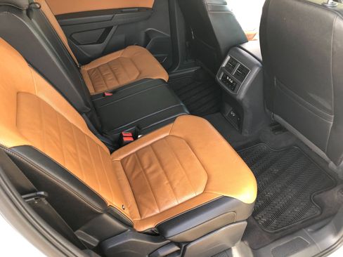 Used 2018 Volkswagen Atlas SEL Premium image 30