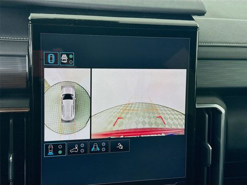 New 2026 GMC Acadia Elevation w/ Elevation Premium Package AWD/4WD image 8