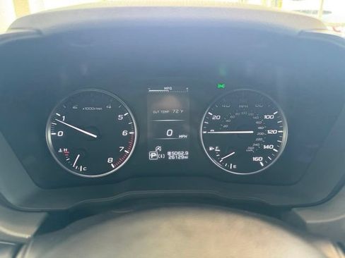 Used 2025 Subaru Crosstrek 2.5i Premium AWD/4WD image 19