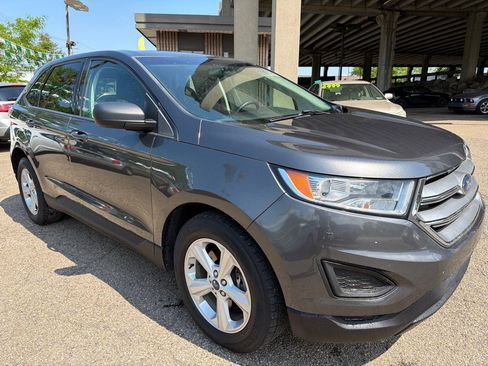 Used 2017 Ford Edge SE AWD/4WD image 2