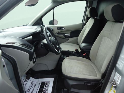 Used 2019 Ford Transit Connect XLT image 23