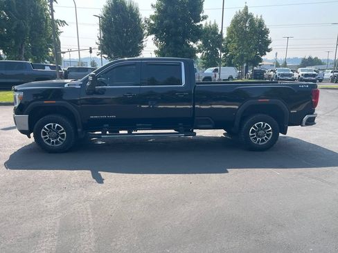 Used 2022 GMC Sierra 3500 SLE w/ SLE Value Package AWD/4WD image 2