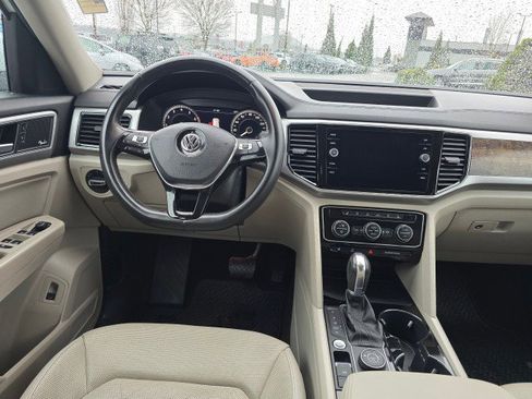 Used 2019 Volkswagen Atlas SEL Premium image 21