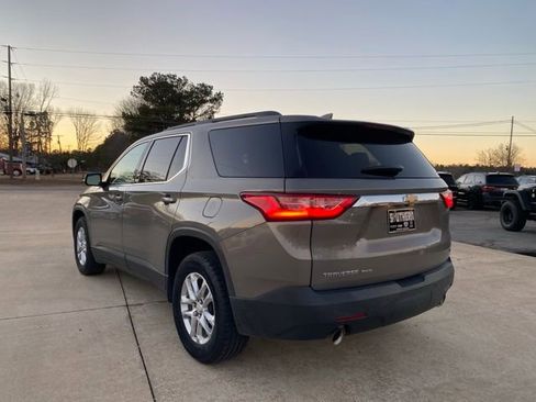 Used 2019 Chevrolet Traverse LT w/ LPO, Floor Liner Package image 6