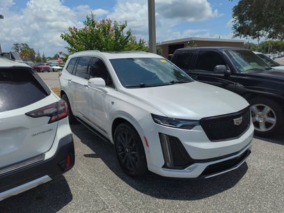 Used 2021 Cadillac XT6 Premium Luxury