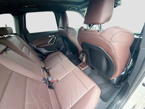 Used 2025 BMW X1 xDrive28i w/ Technology Package AWD/4WD image 30