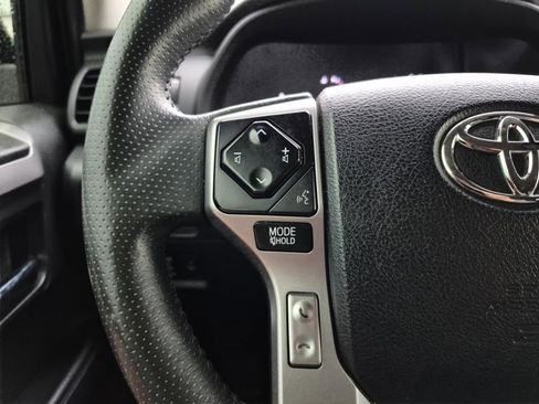 Used 2022 Toyota 4Runner SR5 image 16