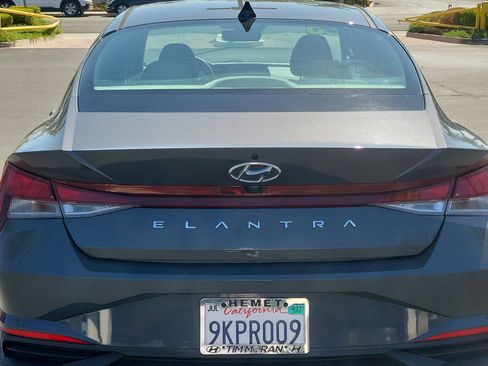 Used 2023 Hyundai Elantra SEL w/ Convenience Package FWD image 27