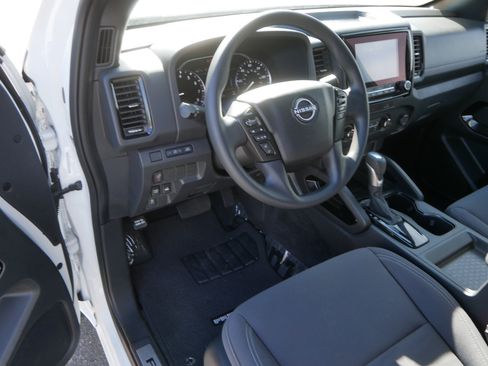 Used 2023 Nissan Frontier SV w/ Midnight Edition Package AWD/4WD image 20