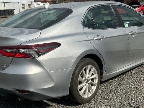 Used 2023 Toyota Camry LE AWD/4WD image 5