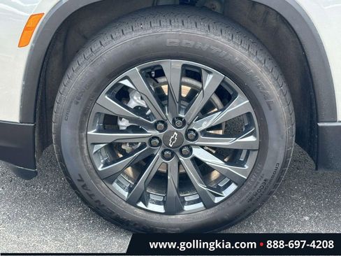 Used 2023 Chevrolet Traverse RS w/ LPO, Floor Liner Package AWD/4WD image 7
