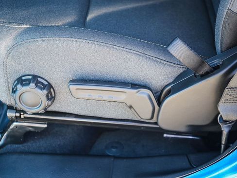 New 2025 Jeep Gladiator Sport image 23