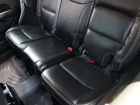 Used 2018 Jeep Wrangler Unlimited Sport S AWD/4WD image 13