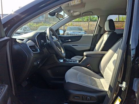 Used 2020 Chevrolet Equinox LS w/ LS Convenience Package FWD image 13