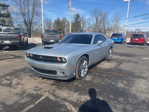 Used 2022 Dodge Challenger GT image 7