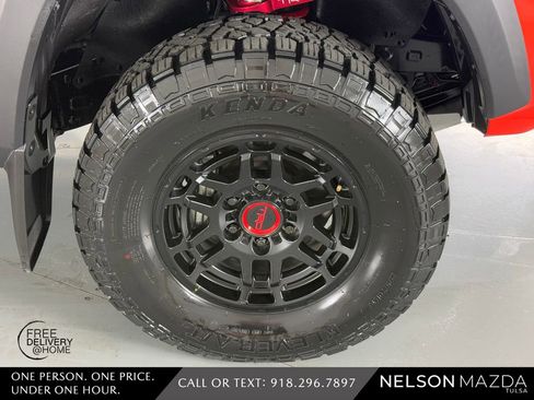Used 2023 Toyota Tacoma TRD Pro AWD/4WD image 10
