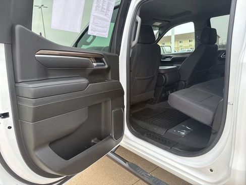 Used 2025 Chevrolet Silverado 1500 LT w/ Work Truck Package AWD/4WD image 37