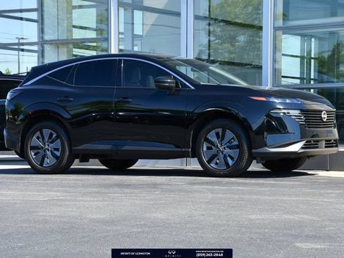 Used 2025 Nissan Murano SL AWD/4WD image 1