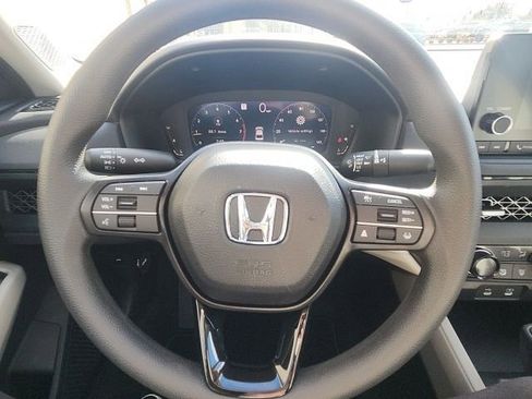 New 2025 Honda Accord SE image 33
