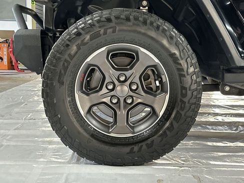 Used 2021 Jeep Gladiator Rubicon w/ Trailer Tow Package image 10