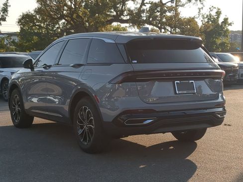 New 2026 Lincoln Nautilus Premier image 5